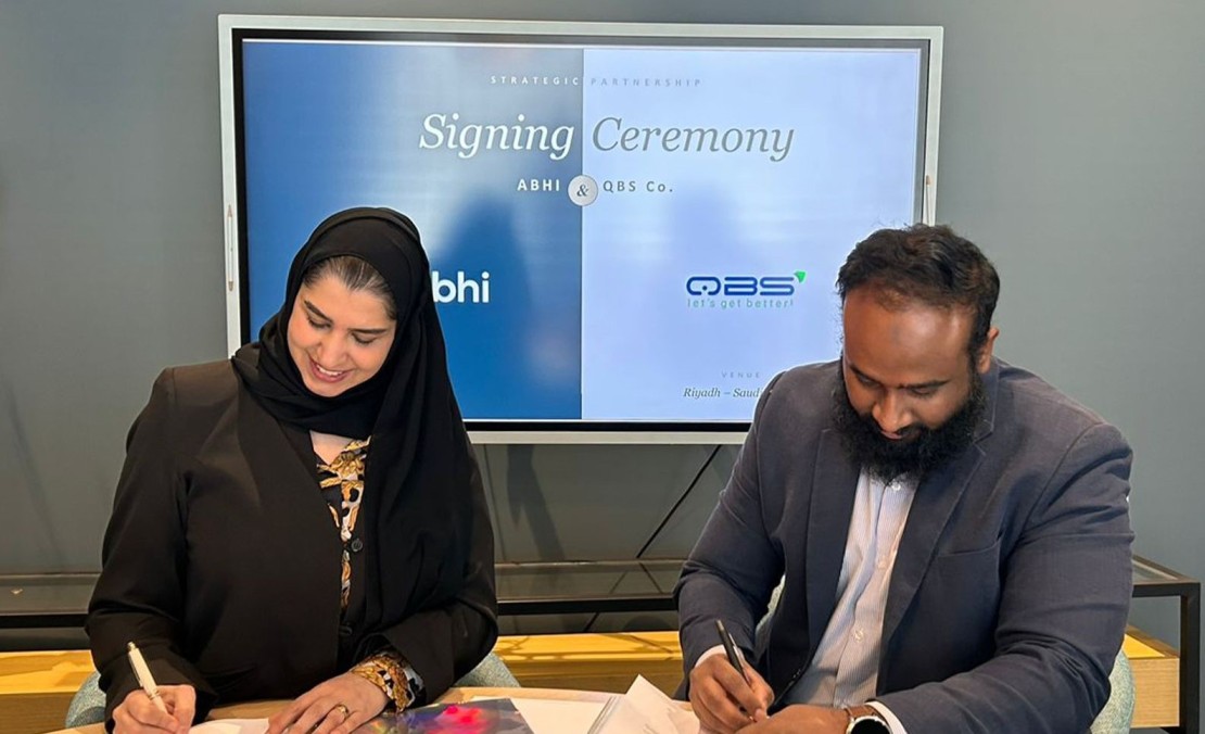 ABHI collaborates with QBS to offer Earned Wage Access in Saudi Arabia